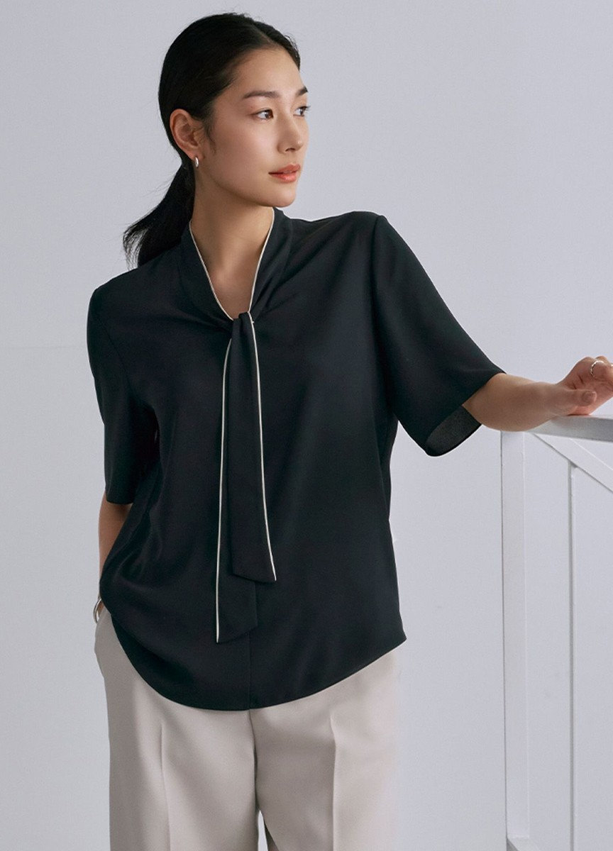 【預購商品】飄巾五分袖襯衫 (7/1-7/8止)